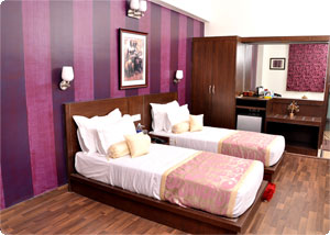 Hotel Corporate Suites Noida Rooms